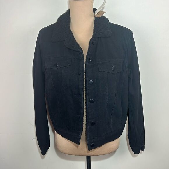 NWT Ashley Vintage Charm black denim jacket size small. Sherpa lined - Picture 1 of 11